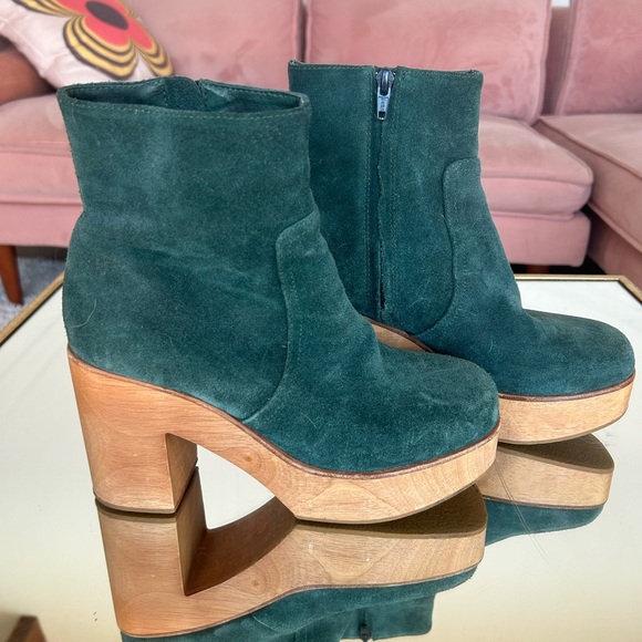 Charlotte Stone Paz Boots - Picture 2 of 4